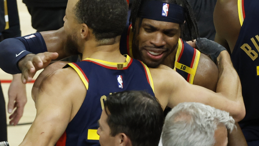 心碎！怀孕蓝猫疑遭虐待，被发现在浦东一草坪：四肢被砍、不幸离世