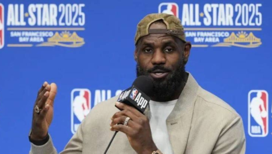 暗区突围体验服
